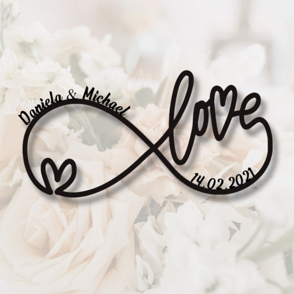 Metallschild Love mit Herz Personalisierbar mit Namen und Datum. Bei LaserCraft bestellst du einfach und bequem personalisierbare Metallschilder.