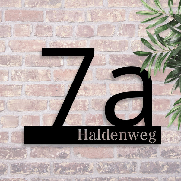 Strassenschild mit Hausnummer Personalisierbar